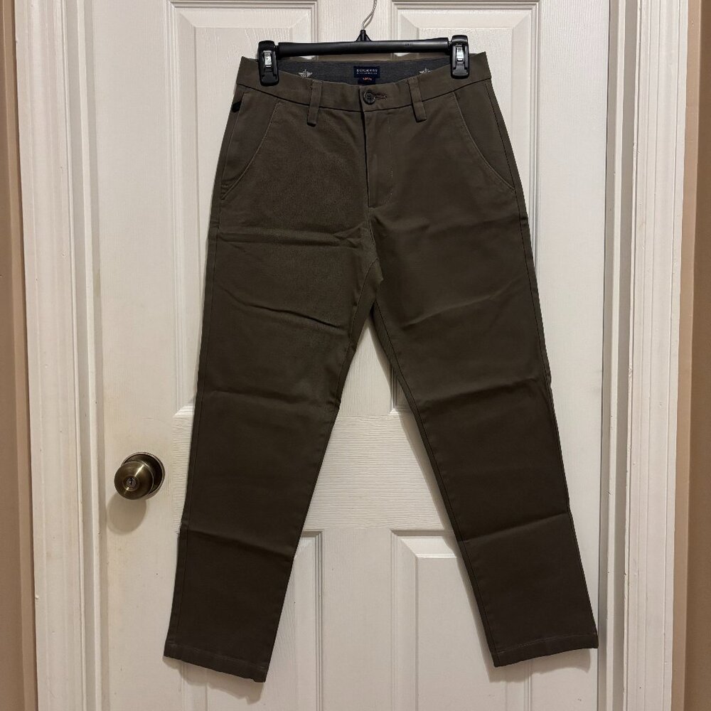 Dockers Pants 28x28 Slim Fit Workday Khaki Smart 360 Flex Dark Pebble/Brown